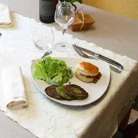 Hotel Le Relais Du Coustoubi 2*