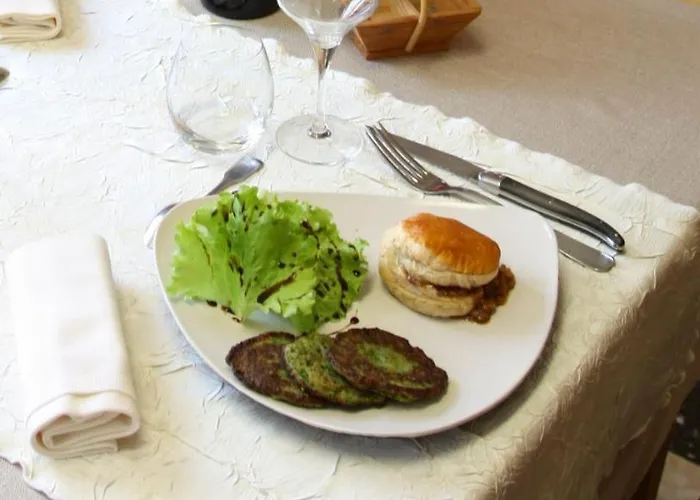 호텔 Le Relais Du Coustoubi 2*