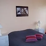 Le Relais Du Coustoubi ホテル 2*